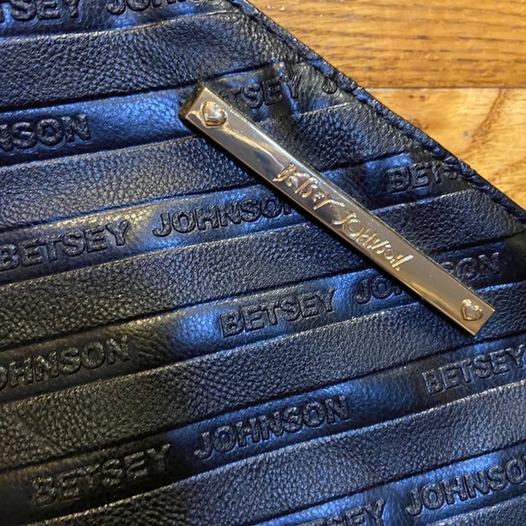 Rare Betsy Johnson ☎️ Phone Tote Purse - Picture 3 of 10